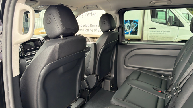 Mercedes-Benz Vito L2 Diesel Rwd 119CDI Select Crew Van 9G-Tronic - Image 18